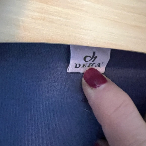 Deha Women's Purple Zip up Jacket - Picture 9 of 10